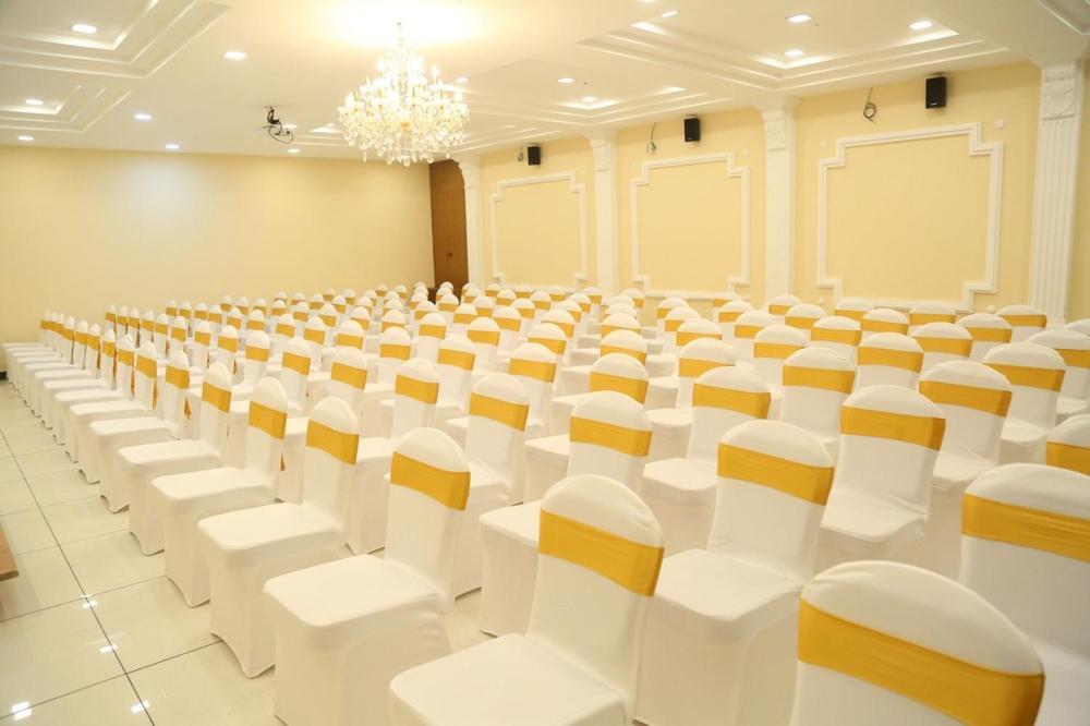 Kingsburyfiesta Hotel Vellore Bagian luar foto